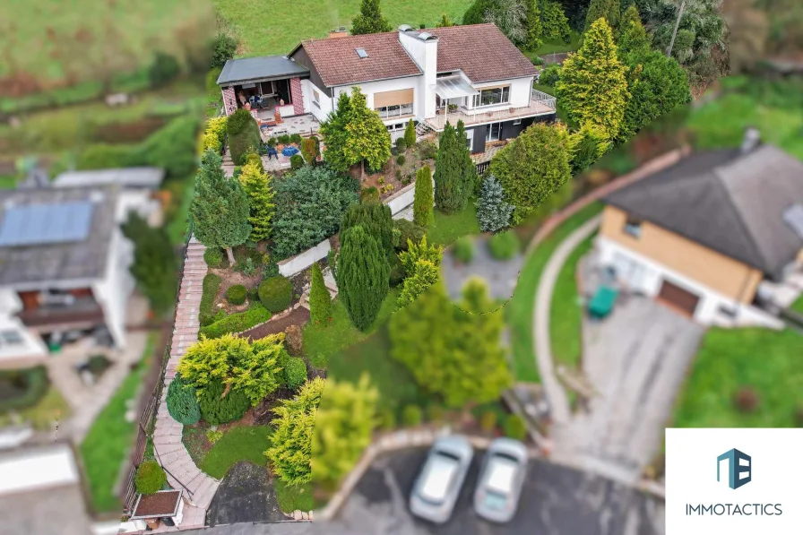 Drohnenbild - Haus kaufen in Kirn - Exklusives Einfamilienhaus mit 233 qm Wohnfläche - Komfort und Flexibilität einzigartig vereint