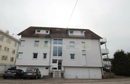Vorderansicht - Wohnung kaufen in Donaueschingen - 3 - 4 Zimmer-Maisonette Wohnung in DS - Allmendshofen - Naturnah und trotzdem stadtnah - Wohnen !