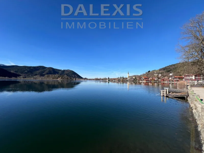 Schliersee-Impression - Grundstück kaufen in Schliersee - Premiumsegment / Schliersee-Neuhaus:Traumhaftes Baugrundstück mit Panoramabergblick- Ca. 1.300 m²