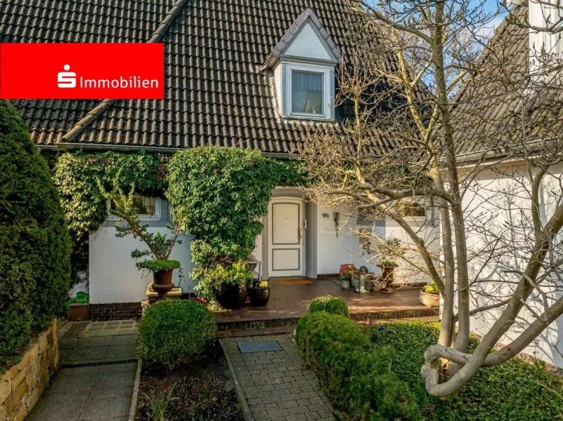 Eingangsbereich - Haus kaufen in Elmshorn - Exklusive Villa im Zentrum von Elmshorn!