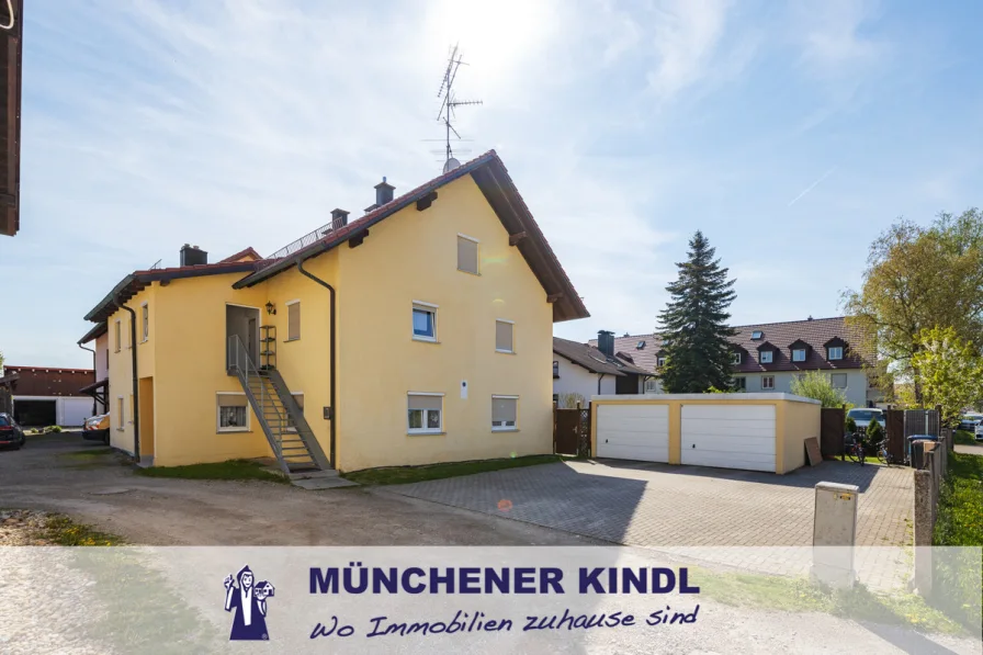 Ansicht Haus - Haus kaufen in Moosinning - Großzügiges Zweifamilienhaus - ruhig und schön gelegen