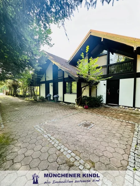 Eingang Haupthaus