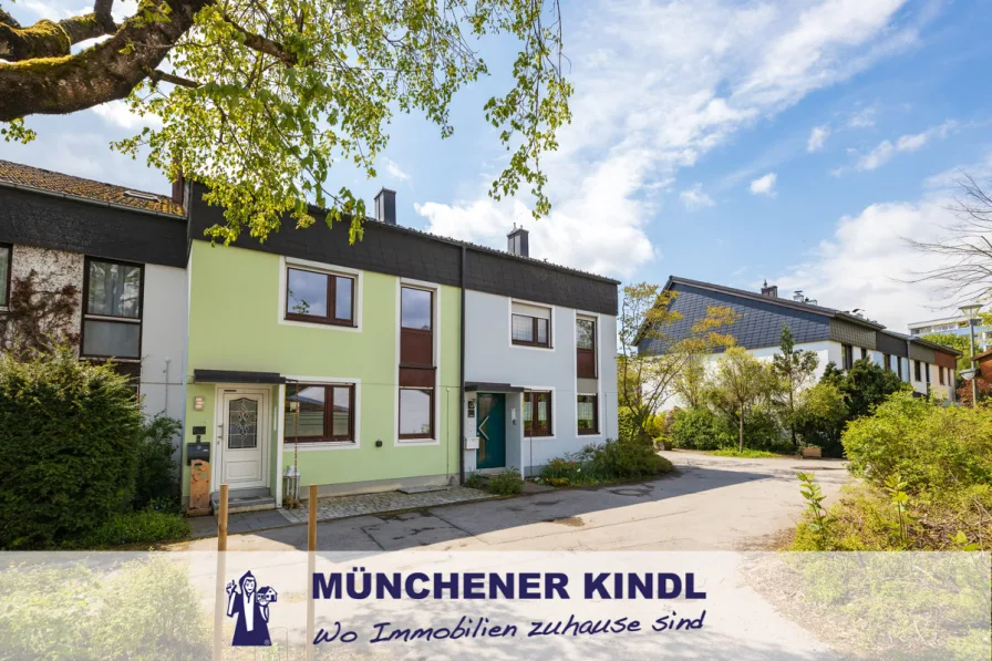 Außenansicht - Haus kaufen in Geretsried - ***Familientraum in ruhiger Lage***