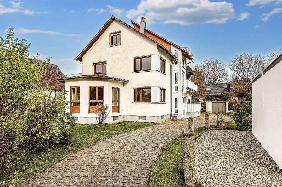 Ansicht Wohnhaus - Haus kaufen in Durmersheim - 3-Familien-Haus in Durmersheim: Selbstbezug, Vermietung & Ausbaupotenzial – Jetzt investieren!