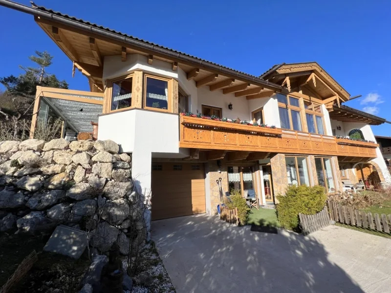 Ansicht Süden - Haus kaufen in Garmisch-Partenkirchen - Individuell geplantes Einfamilienhaus mit Einliegerwohnung und hochwertiger Ausstattung