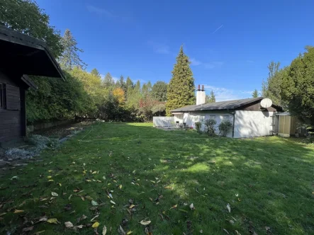 Blick auf Bestand - Haus kaufen in Hörgertshausen - Kleiner Bungalow mit vielfältigen Erweiterungsmöglichkeiten im Landkreis Freising