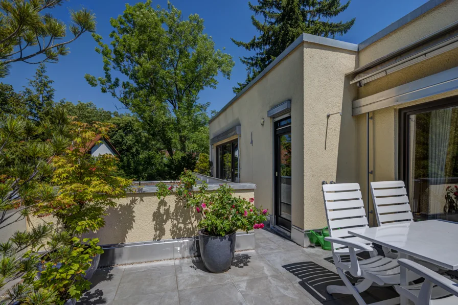 *SÜD-WEST-DACHTERRASSE* - Wohnung kaufen in München - • 3-ZIMMER-DACHTERRASSENWOHNUNG BEIM HERZOGPARK • SÜD-WEST-LAGE•