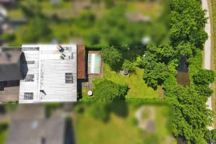 Grundstück von oben - Grundstück kaufen in Karlsruhe / Rüppurr - Werkstatt mit großzügigem Grundstück ermöglicht Ihre Wohnträume