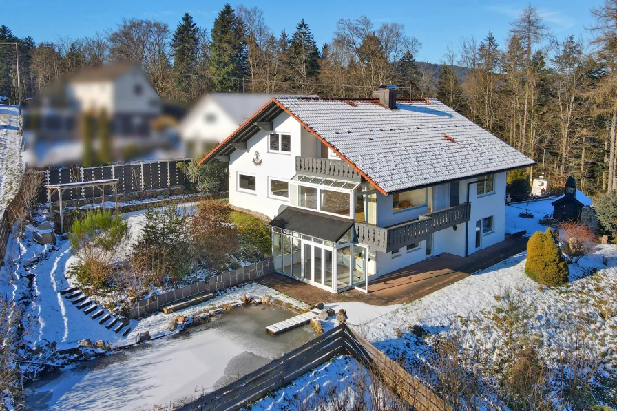 Ansicht - Haus kaufen in Baiersbronn / Huzenbach - Charmantes, saniertes Wohnhaus im Schwarzwaldidyll mit flexiblen Nutzungsmöglichkeiten