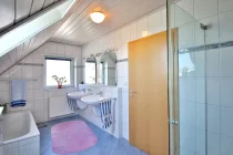 Badezimmer OG