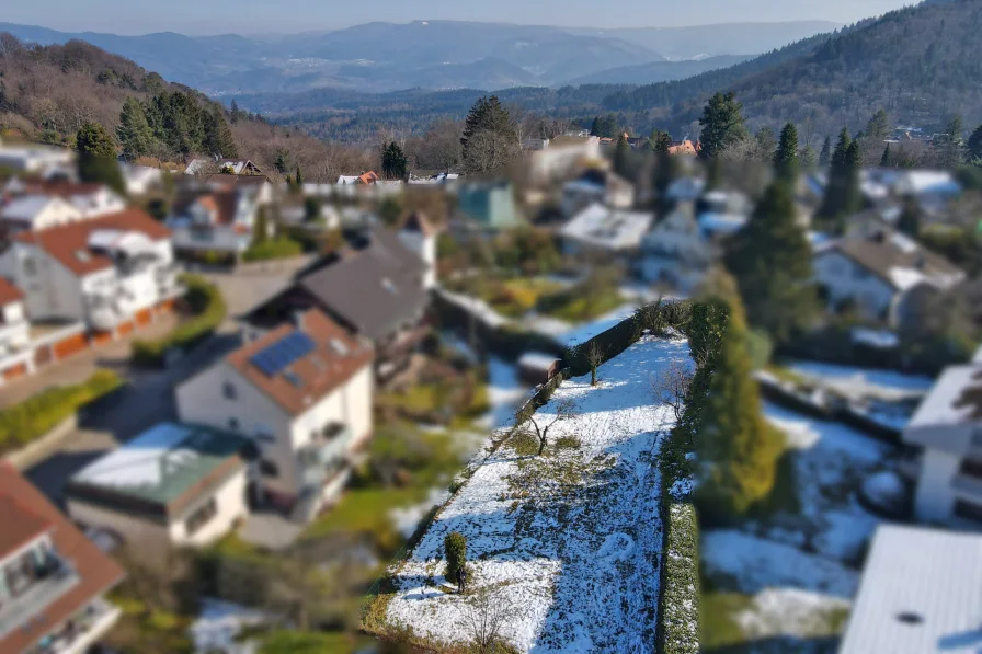 Drohne - Grundstück kaufen in Baden-Baden - Attraktives Baugrundstück in ruhiger Wohnlage