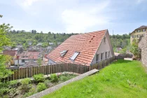 Garten neben Terrasse 