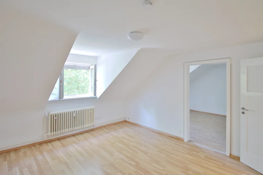 Wohnzimmer - Wohnung kaufen in Pforzheim - Kapitalanlage - Bringen Sie Ihr Geld in Sicherheit!