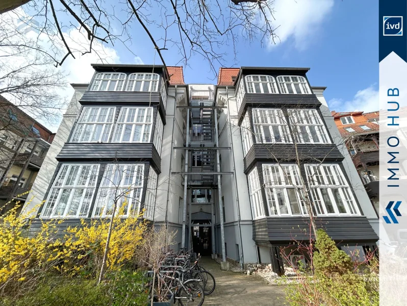 Rückansicht - Wohnung kaufen in Leipzig - ++ Bezugsfreie 3-Zimmer-Wohnung mit Balkon und Wintergarten in Gohlis Süd ++