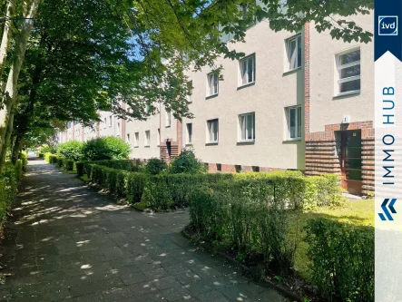 Weg zum Eingang - Wohnung kaufen in Leipzig - ++ 4,76% IST-Rendite, Balkon! Gemütliches Apartment in Leipzig ++