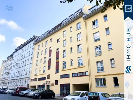 Außenansicht - Wohnung kaufen in Leipzig - ++ RESERVIERT: 4% Rendite im Zentrum-Süd: 1-Raum-Apartment mit Balkon und TG-Stellplatz ++