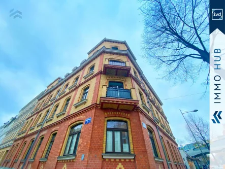 Außenansicht - Wohnung kaufen in Leipzig - ++ Vermietete Altbauwohnung mit schickem Bad und Balkon in Gohlis ++