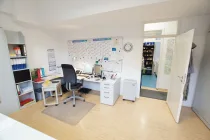 Büroraum (2)