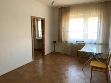 Wohnküche : Wohnzimmer - Wohnung kaufen in Essen / Rüttenscheid - 3 Zimmer nahe der RÜ