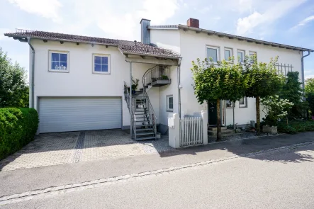 Hausansicht - Nordseite - Haus kaufen in Teising - Ihr Zweifamilienhaus mit vielen Möglichkeiten