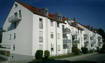 Wohnanlage Ostseite - Wohnung kaufen in Augsburg - Nettes Studenten-Appartement mit Balkon, Kochnische und Duschbad