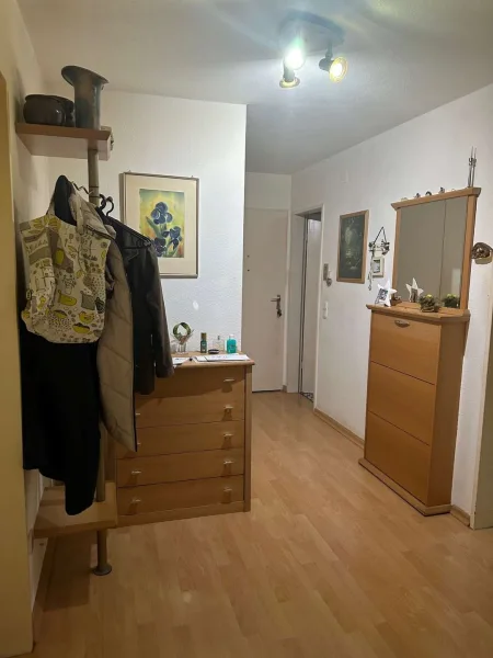 Flur - Wohnung mieten in Nürnberg - Gepflegte 3-Zimmer-Wohnung in Nürnberg !