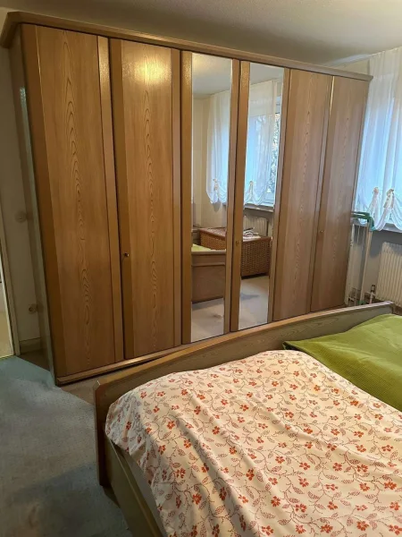 Schlafzimmer 1.2