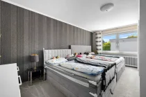 Großes Schlafzimmer