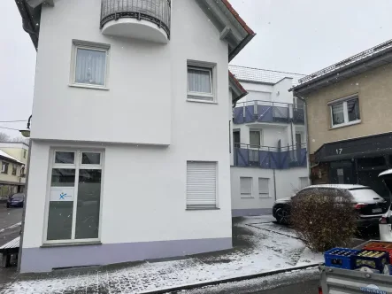 Hausansicht - Wohnung kaufen in Neckartenzlingen - Schöne Eigentumswohnung in ruhiger Lage in Neckartenzlingen zu verkaufen