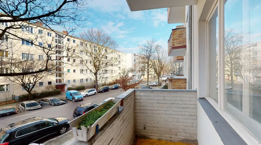 Balkon - Wohnung kaufen in Berlin Schöneberg - Moderne Traumwohnung: Kernsaniert & bezugsbereit!