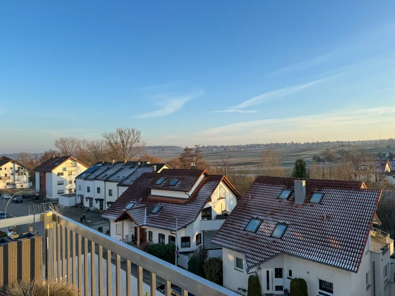 Ausblick - Wohnung kaufen in Filderstadt - Penthouse mit 120qm Dachterrasse, zwei Garagen und Stellplatz inkl. E-Ladeinfrastruktur