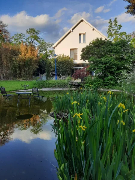 Willkommen! - Haus kaufen in Bickenbach - Wunderschönes Anwesen in privater Lage mit vielen Extras