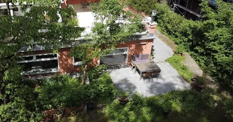 Terrasse 1 - Wohnung kaufen in Berlin - Exklusive 2-Zimmer Gartenwohnung im Grünen Paradies Grunewald