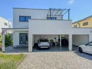 Garage Außenansicht_2