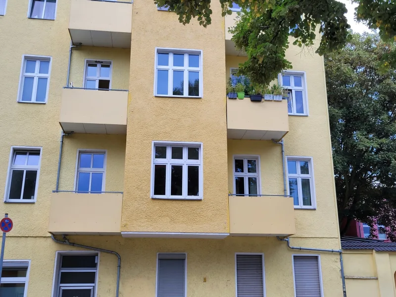 Hausansicht - Wohnung kaufen in Berlin - Bezugsfreie Eigentumswohnung am Schäfersee