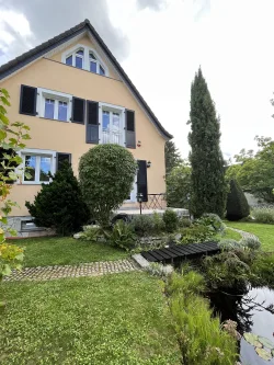  - Haus kaufen in Bad Homburg vor der Höhe - Gemütliches Einfamilienhaus mit schönem Garten und viel Raum zur Entfaltung