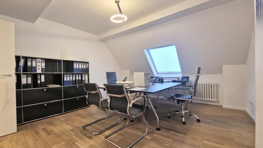 Büro 2