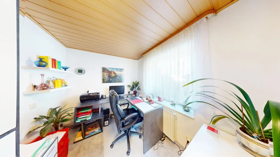 Büro/ Kinderzimmer