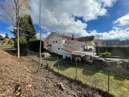 Außen  - Haus kaufen in Riedlhütte - Wunderschönes, geräumiges Einfamilienhaus mit großem Garten , inklusive Bauplatz