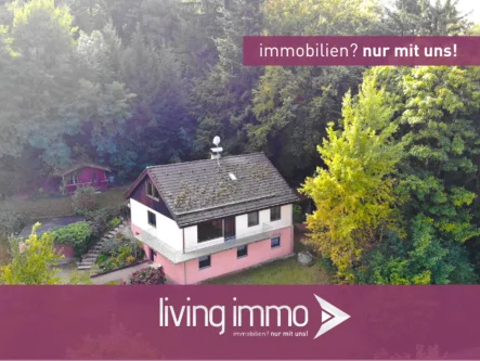 Vorlage Startbild Normal Logo und Fenster living immo Farbe (1) - Haus kaufen in Fürstenstein - ++Einfamilienhaus mit ELW, wunderschöner Aussicht und eigenem Wald++