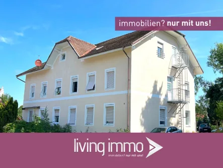 Vorlage Startbild Normal Logo und Fenster living immo Farbe - Haus kaufen in Aidenbach - ++ Kapitalanlage++Wohnhaus mit 6 vermieteten Wohnungen in Aidenbach++