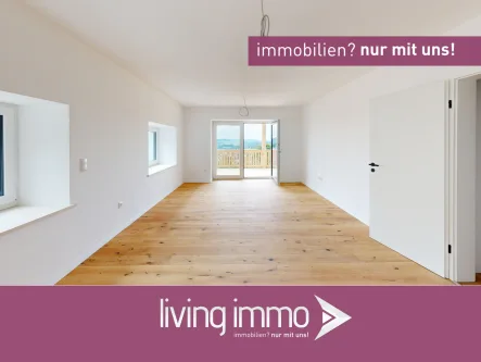 Wohnen - Wohnung kaufen in Schönberg - Erstbezug nach Kernsanierung: Moderne 2,5-Zimmer-Wohnung in Schönberg mit tollem Blick in die Berge