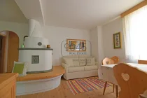 Stilvolles Einfamilienhaus mit zwei Wohnungen in den Dolomiten in Monzon - Südtirol / Trentino