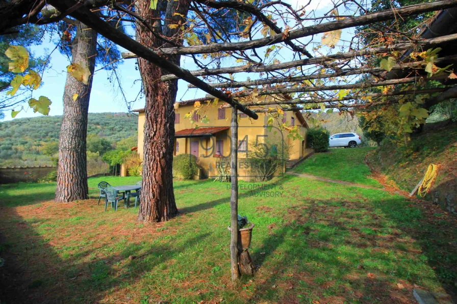 Geräumiges Landhaus in den Hügeln von Larciano - Toscana