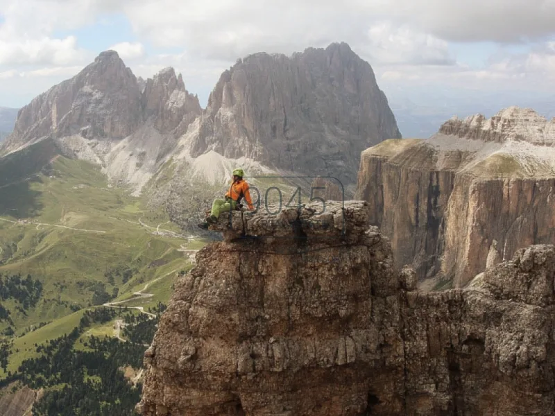 Baugrundstück für eine Wohnanlage oder Hotel am Fuße des Sellastocks in Arabba - Dolomiten - Haus kaufen in Livinallongo del Col di Lana / Arabba - Baugrundstück für eine Wohnanlage oder Hotel am Fuße des Sellastocks in Arabba - Dolomiten