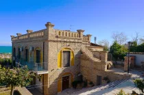 Einzigartige Villa mit Meerblick und fussläufig zum Strand in Tortoreto Lido - Abruzzen