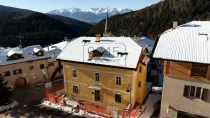 Historisches Gebäude am Mendelpass in Ruffré - Trentino / Südtirol