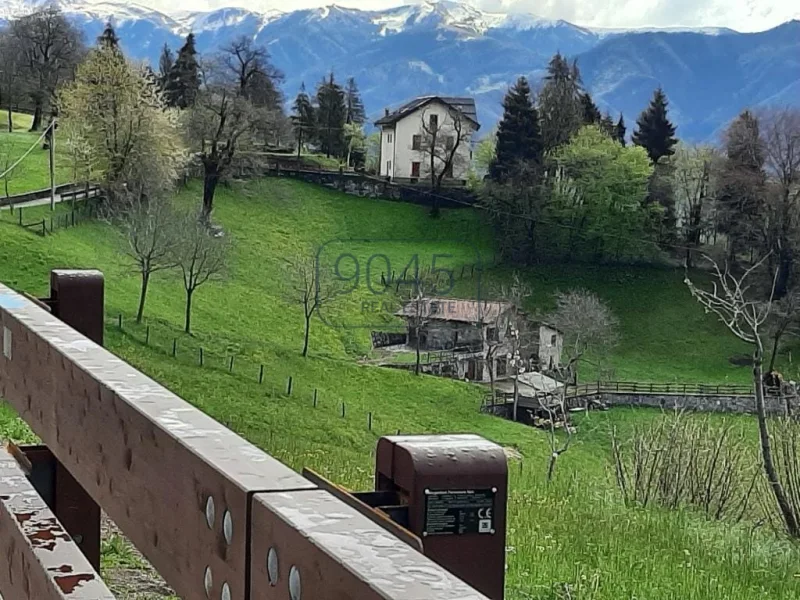 Historische Villa mit atemberaubenden Blick auf den Iseosee - Lombardei