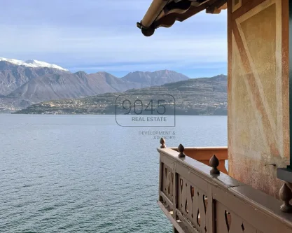 Faszinierende Jugenstil-Villa aus dem 19. Jh. mit Seeblick in Tavernola - Lombardei - Haus kaufen in Tavernola Bergamasca - Faszinierende Jugenstil-Villa aus dem 19. Jh. mit Seeblick in Tavernola - Lombardei