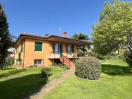 Ferienhaus mit Pool und Baureserve in Costermano del Garda - Gardasee